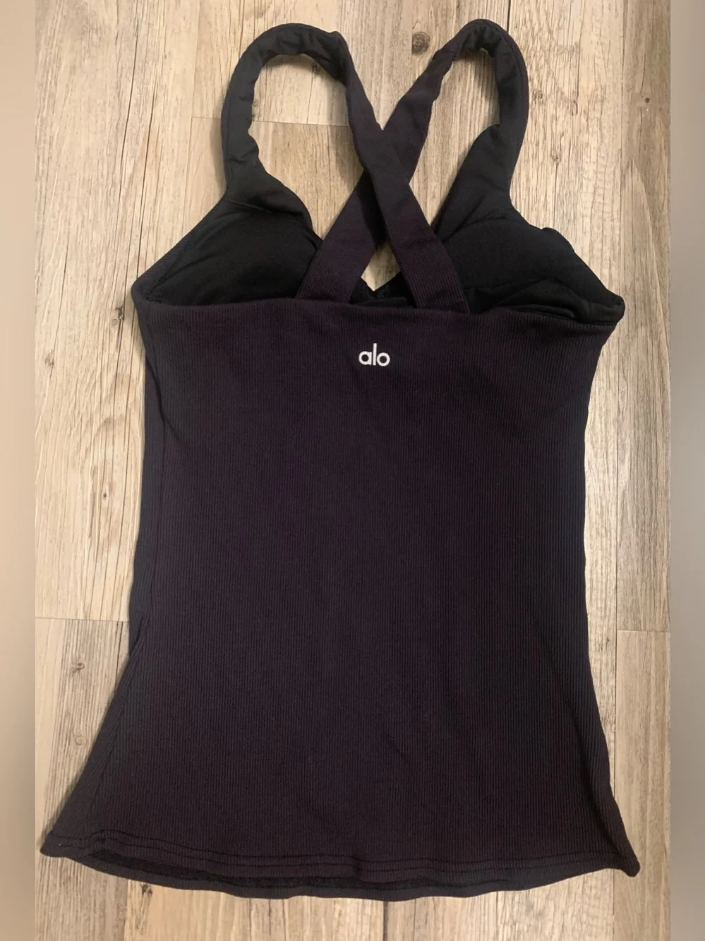 ALO Yoga Elevate Ribbed V-Neck Tank• SMALL•EUC•BLACK